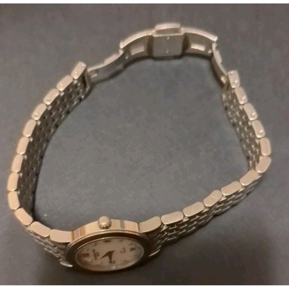 Raymond Weil Silver Tone Toccata Ladies watch 5393 MOP Swiss Made Diamonds